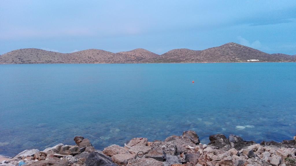 Eleftheria Sea Side Traditional House Elounda Екстериор снимка