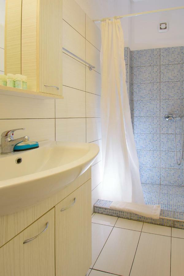 Eleftheria Sea Side Traditional House Elounda Екстериор снимка